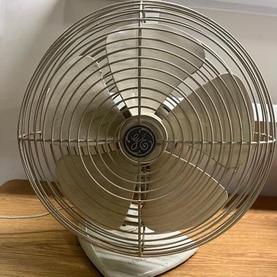 Retro General Electric Metal Oscillating Fan (S-MG)