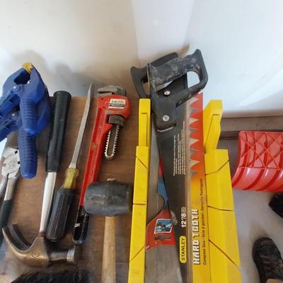 PIPE WRENCH-HAND SAW-CLAMPS-MALLOT AND MUCH MORE