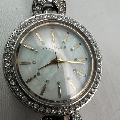 Ladies Watches (PB2-RG)