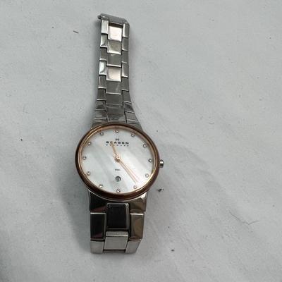 Ladies Watches (PB2-RG)