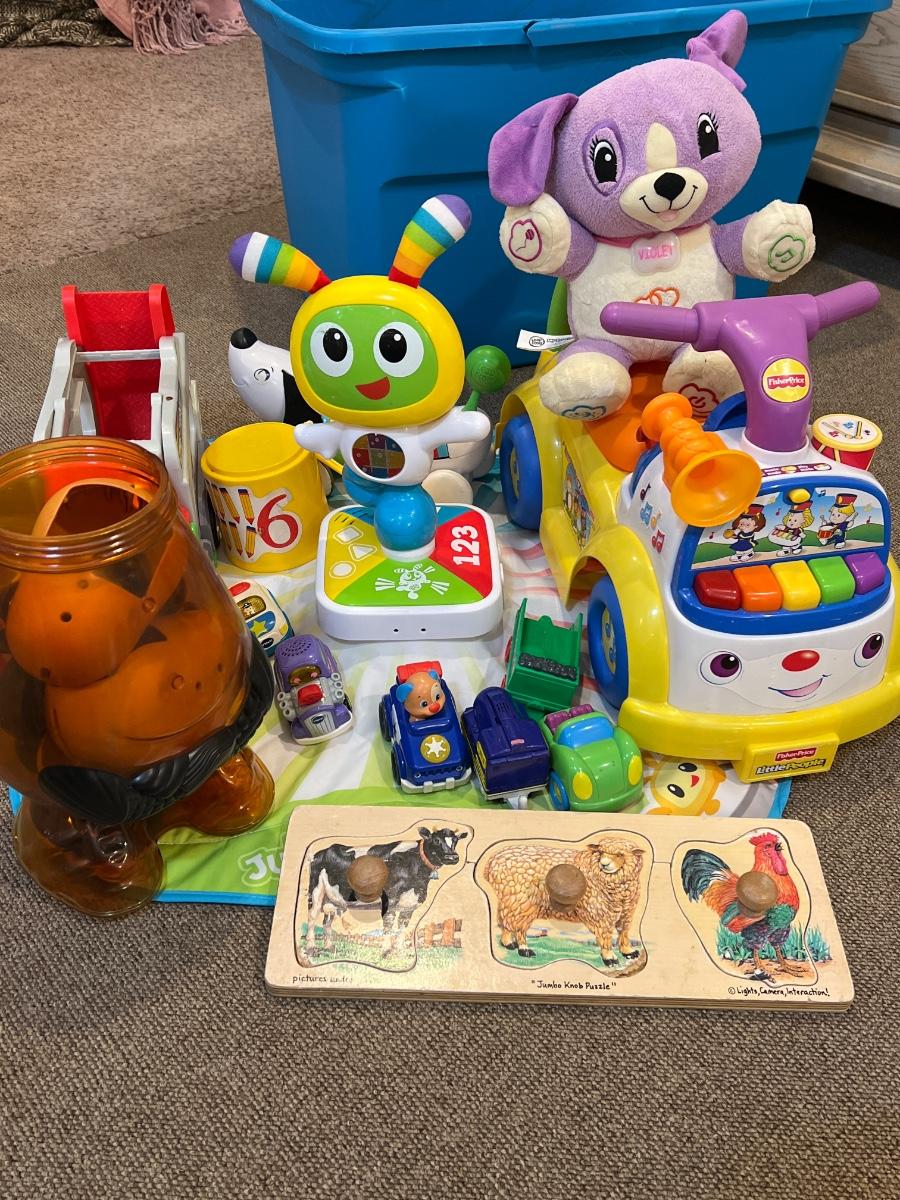 Miscellaneous toys | EstateSales.org