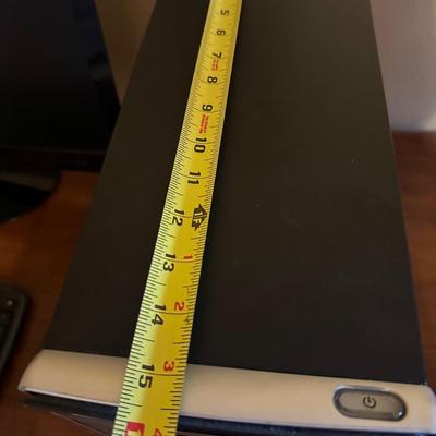 HP Pavilion PC with LG Monitor, Keyboard & Mouse (See description)