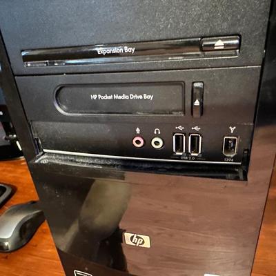 HP Pavilion PC with LG Monitor, Keyboard & Mouse (See description)