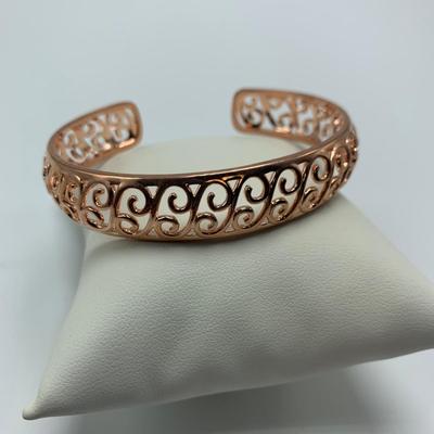 Rose Gold Jewelry, incl. 14K, 10K, & 925 (B3-HS)