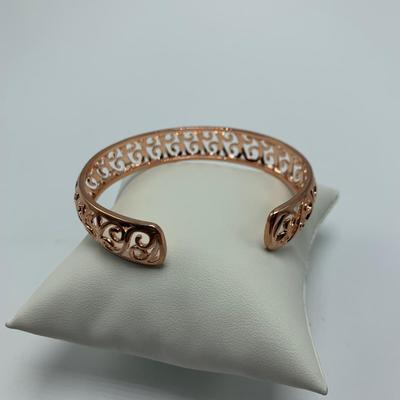 Rose Gold Jewelry, incl. 14K, 10K, & 925 (B3-HS)