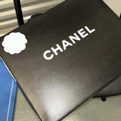 Chanel Box