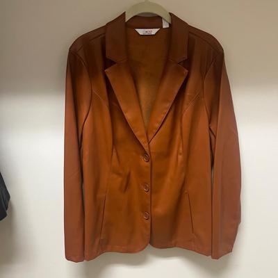 Ladies Bob Mackie, Dennis Basso, Isaac Mizrahi Coats size L/XL (PC1-MG)