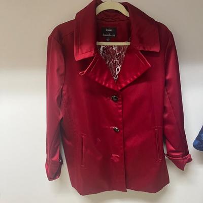 Ladies Bob Mackie, Dennis Basso, Isaac Mizrahi Coats size L/XL (PC1-MG)