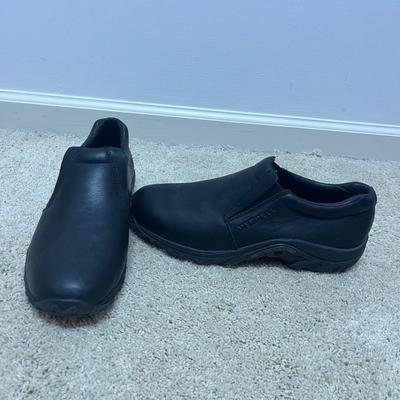 Menâ€™s Shoes Size 11 (PC1-MG)