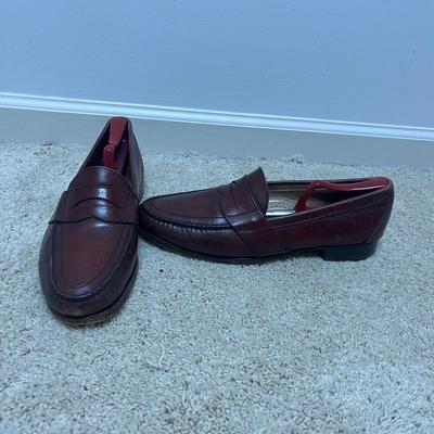 Menâ€™s Shoes Size 11 (PC1-MG)