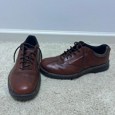 Menâ€™s Shoes Size 11 (PC1-MG)