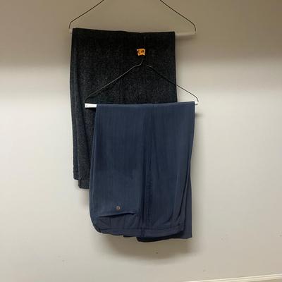 L.L. Bean, Club Cabana & More Men's Trousers & Shorts, Size 40/XL (PC1-MG)