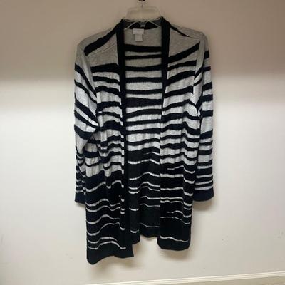 Collection of Womenâ€™s Tops, Size XL, incl. Some New w/ Tags (PC1-MG)
