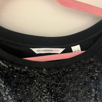 Collection of Womenâ€™s Tops, Size XL, incl. Some New w/ Tags (PC1-MG)