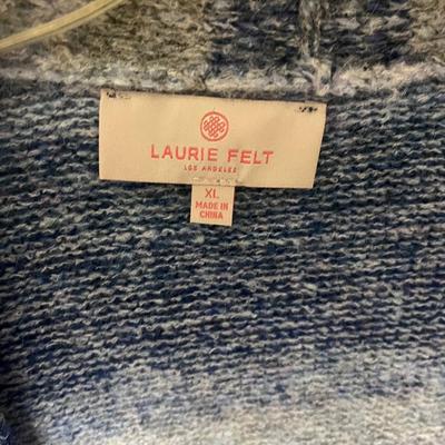 Collection of Womenâ€™s Tops, Size XL, incl. Some New w/ Tags (PC1-MG)