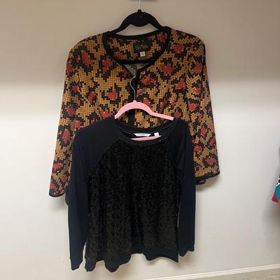 Collection of Womenâ€™s Tops, Size XL, incl. Some New w/ Tags (PC1-MG)