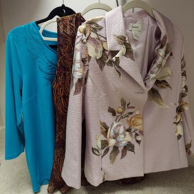 Neiman Marcus, Christian Dior, Chicos & More Ladies Tops & Jackets, Size L/XL (PC1-MG)