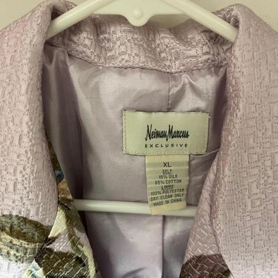 Neiman Marcus, Christian Dior, Chicos & More Ladies Tops & Jackets, Size L/XL (PC1-MG)