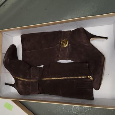 Michael Kors Suede Boot (Coffee)