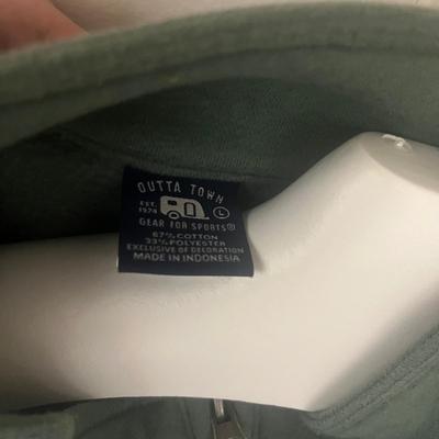 Menâ€™s Sweatshirts & Sweaters, Size L (PC1-MG)