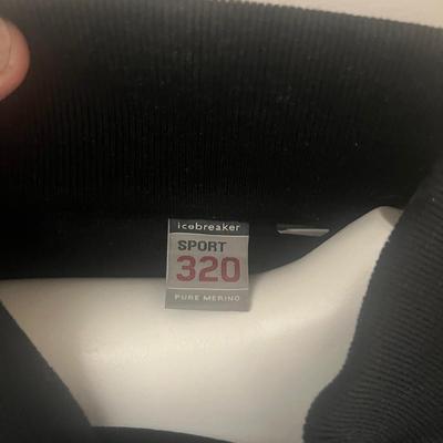 Menâ€™s Sweatshirts & Sweaters, Size L (PC1-MG)