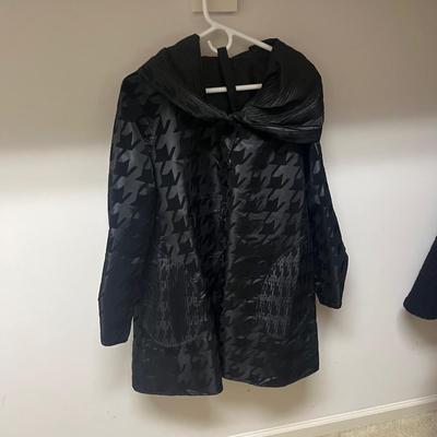 Womenâ€™s Sweaters & Jackets Size M, Incl. Pendleton Wool & More (EW-MG)
