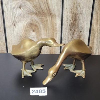 2 Pc Vintage Brass Ducks Decor