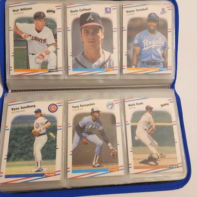 Baseball Cards Lot (100+ cards)