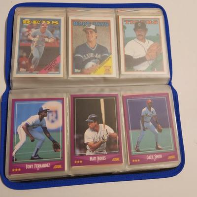 Baseball Cards Lot (100+ cards)