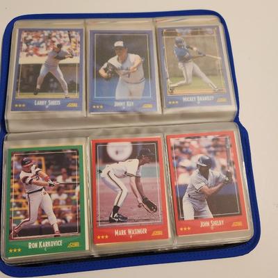 Baseball Cards Lot (100+ cards)