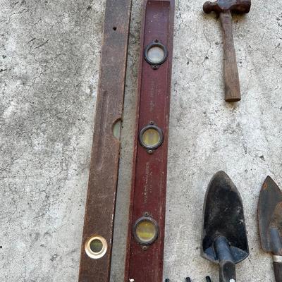 Outdoor Tool Lot