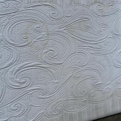 2 Outdoor Aluminum Folding Chairs