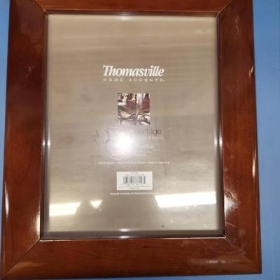 Frames Lot