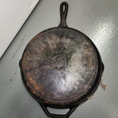 Lodge Cast Iron Pan