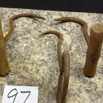 Hay Hooks