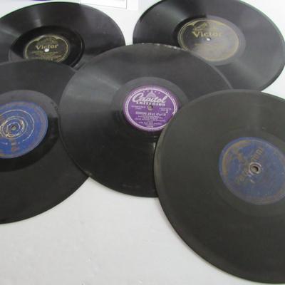 Lot 274: Lot of Vintage Albums