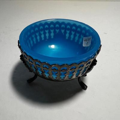 Opaque Light Blue Sliverplate Holder