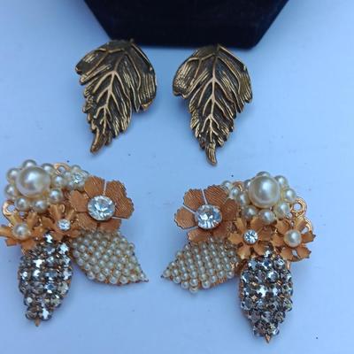 Giant CASTLECLIFF Signed LEAF BIB Antiqued Metal Collar Necklace & Earrings Set