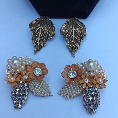 Giant CASTLECLIFF Signed LEAF BIB Antiqued Metal Collar Necklace & Earrings Set