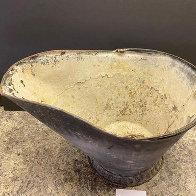 Vintage Ash Bucket