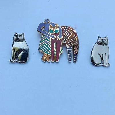 Cats Laurel Burch signed Jewlery... ear rings and pin