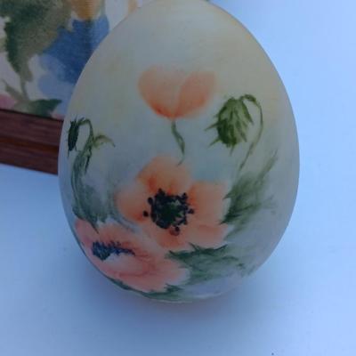 Floral jewelry box - Floral cloth print with porcelain egg