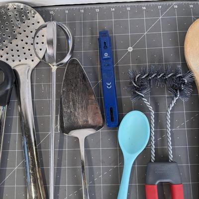Kitchen Utensil with Grater Bundle