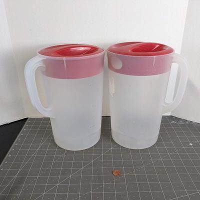 Rubbermaid Pitchers