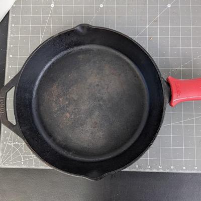 Cast Iron Pan