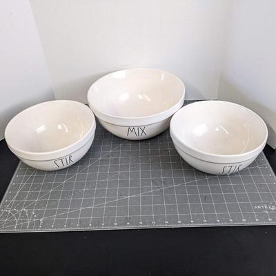 Ceramic Mixing Bowls