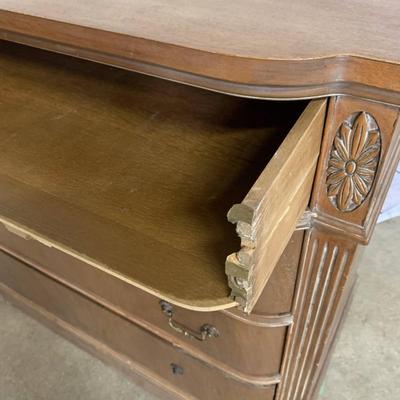 Vintage Chest of Drawers