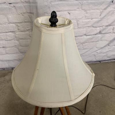 TriPod Lamp