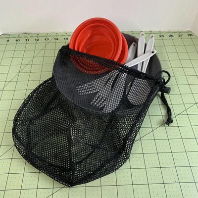 Camp Dish Set