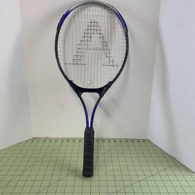 Tennis Racquet - Aero Dynamic Design